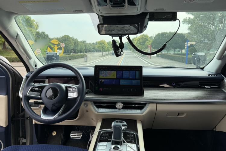 Used Great Wall Shanhai Poer 2023 2.4T Diesel Luxury Edition Interior 1