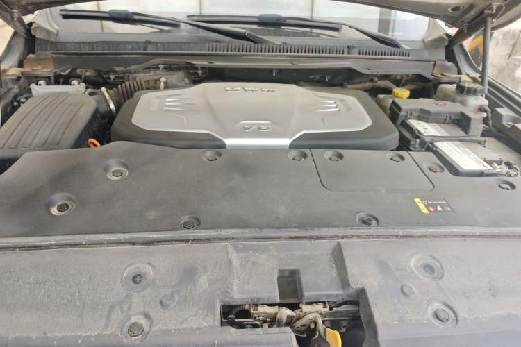 Used Great Wall Shanhai Poer 2023 3.0T V6 Gasoline Extreme Trail Edition Engine Bay