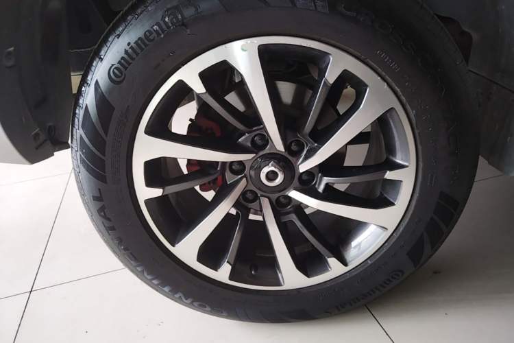 Used Great Wall Shanhai Poer 2023 3.0T V6 Gasoline Extreme Edition Right Rear Wheel Hub