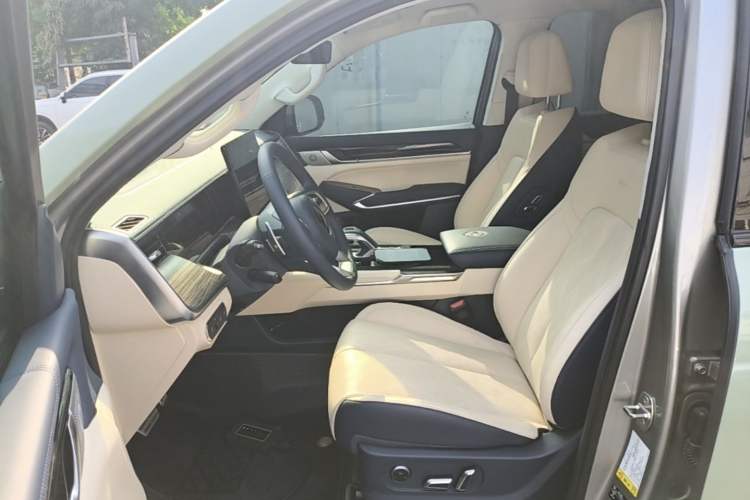 Used Great Wall Shanhai Poer 2023 3.0T V6 Gasoline Extreme Trail Edition Left Front Seat