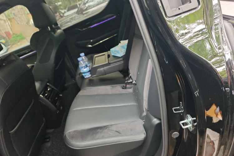 Used Great Wall Shanhai Poer 2023 3.0T V6 Gasoline Performance Edition Left Rear Seat