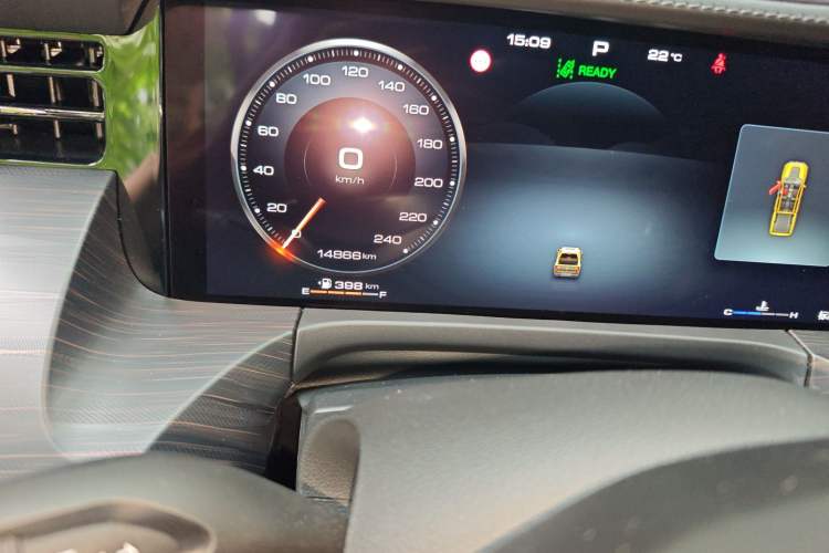 Used Great Wall Shanhai Poer 2023 3.0T V6 Gasoline Performance Edition Odometer Close Up
