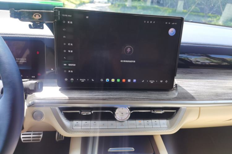 Used Great Wall Shanhai Poer 2023 3.0T V6 Gasoline Extreme Edition Audio And AC Panel
