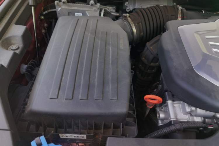 Used Great Wall Shanhai Poer 2023 3.0T V6 Gasoline Extreme Edition Engine Bay Right