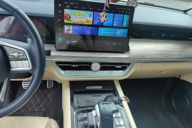 Used Great Wall Shanhai Poer 2023 3.0T V6 Gasoline Extreme Edition Audio And AC Panel
