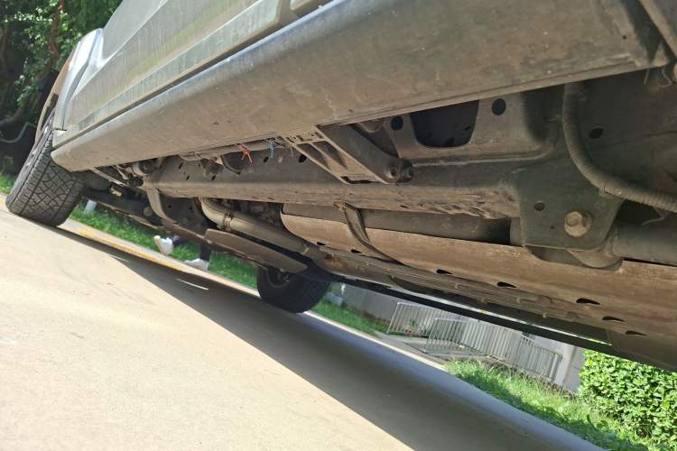 Used Great Wall Shanhai Poer 2023 3.0T V6 Gasoline Luxury Towing Edition Chassis Rear Left