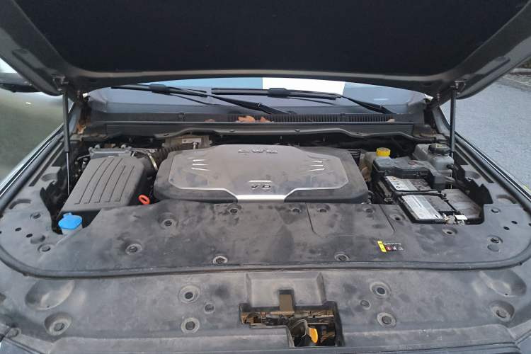 Used Great Wall Shanhai Poer 2023 3.0T V6 Gasoline Extreme Edition Engine Bay