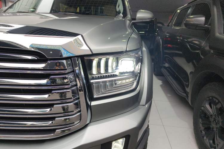 Used Great Wall Shanhai Poer 2023 2.4T Diesel Luxury Edition Left Front Headlight