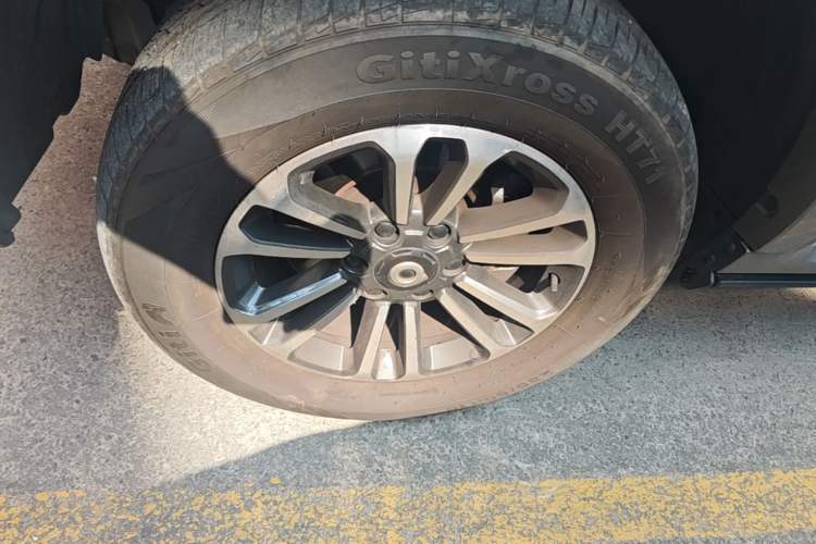 Used Great Wall Shanhai Poer 2023 2.4T Diesel Luxury Edition Left Front Wheel Hub