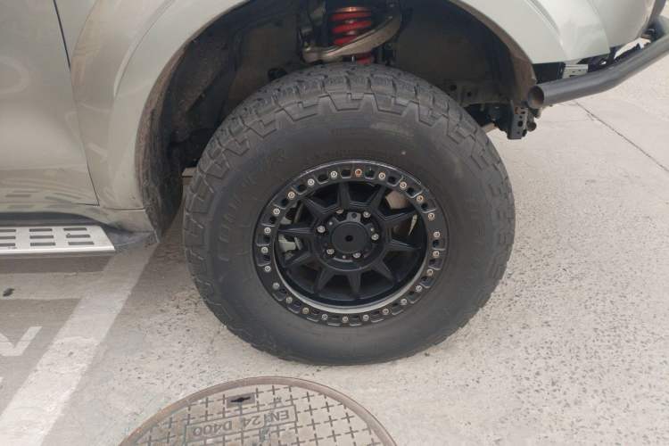 Used Great Wall Shanhai Poer 2023 3.0T V6 Gasoline Extreme Trail Towing Edition Right Front Wheel Hub