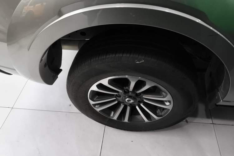 Used Great Wall Shanhai Poer 2023 2.4T Diesel Luxury Edition Right Rear Wheel Hub