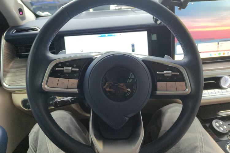 Used Great Wall Shanhai Poer 2023 2.4T Diesel Luxury Edition Steering Wheel