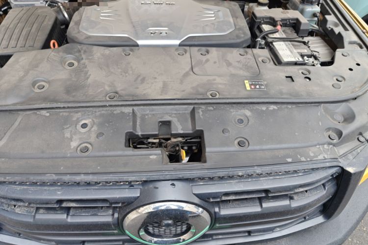 Used Great Wall Shanhai Poer 2023 3.0T V6 Gasoline Performance Edition Engine Bay