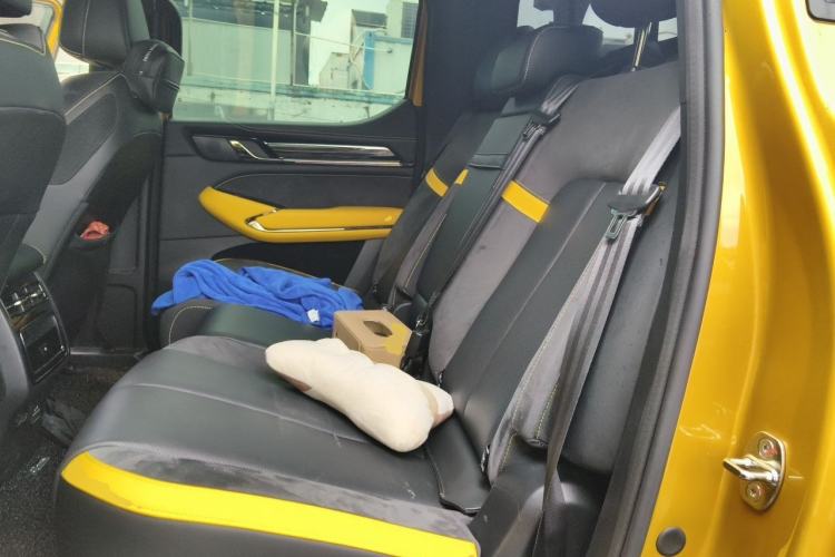 Used Great Wall Shanhai Poer 2023 3.0T V6 Gasoline Performance Edition Left Rear Seat
