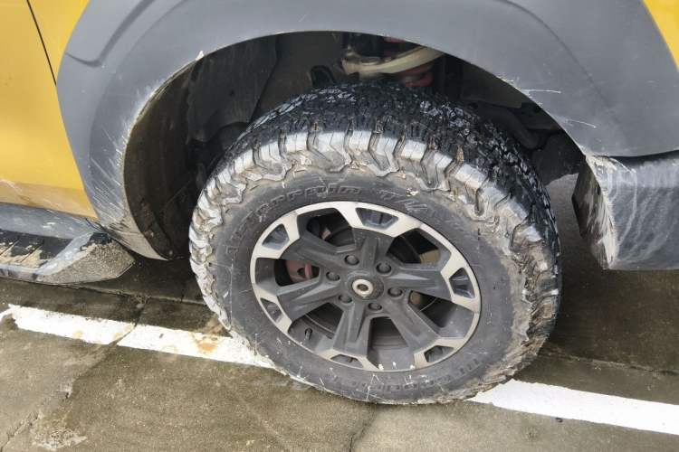 Used Great Wall Shanhai Poer 2023 3.0T V6 Gasoline Performance Edition Right Front Wheel Hub