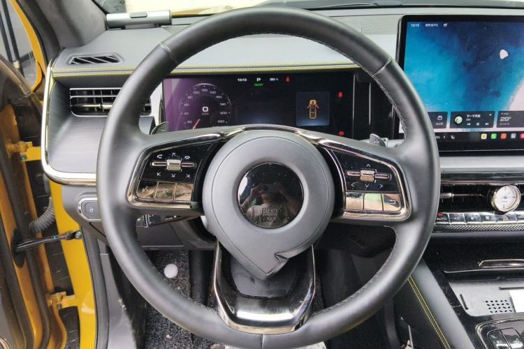 Used Great Wall Shanhai Poer 2023 3.0T V6 Gasoline Performance Edition Steering Wheel