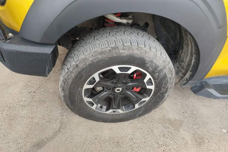 Used Great Wall Shanhai Poer 2024 2.4T Diesel Cross-Over Edition Left Front Wheel Hub
