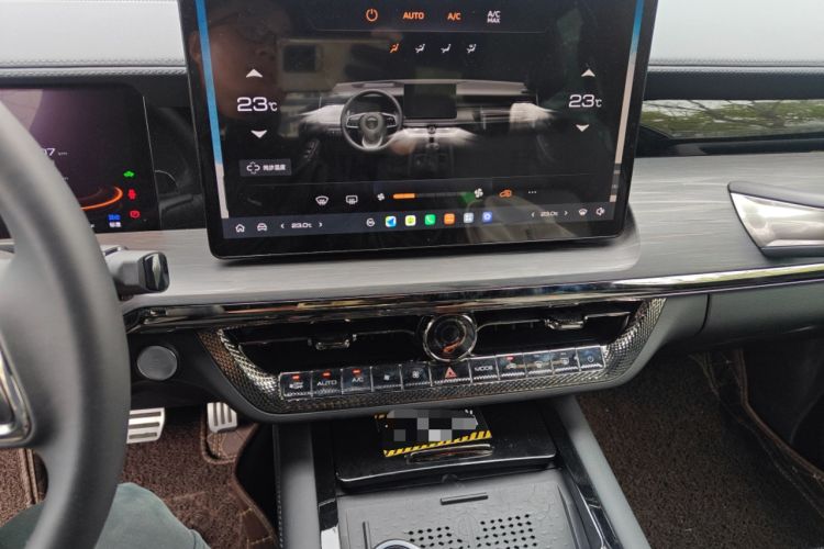 Used Great Wall Shanhai Poer Hi4-T 2025 Hi4-T Performance Edition Audio And AC Panel