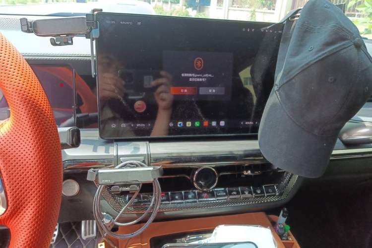 Used Great Wall Shanhai Poer Hi4-T 2025 Hi4-T Performance Edition Audio And AC Panel