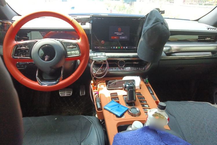 Used Great Wall Shanhai Poer Hi4-T 2025 Hi4-T Performance Edition Center Console