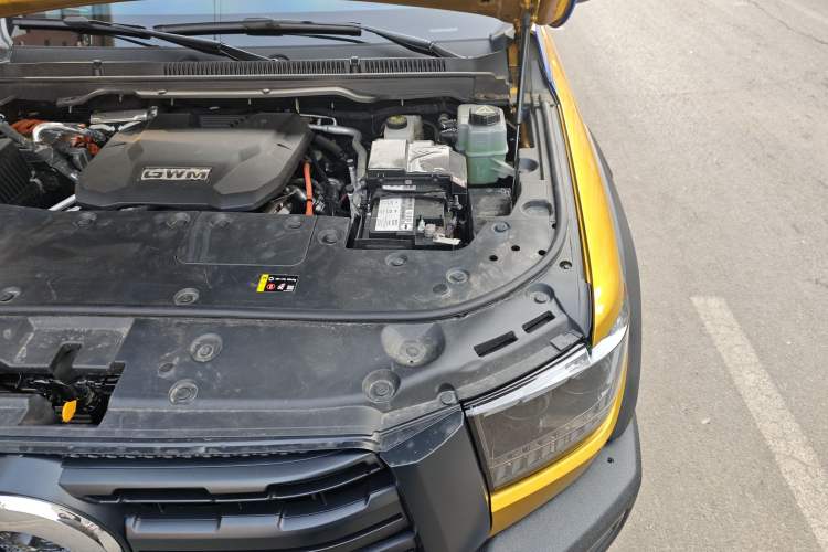 Used Great Wall Shanhai Poer Hi4-T 2025 Hi4-T Performance Edition Engine Bay Left