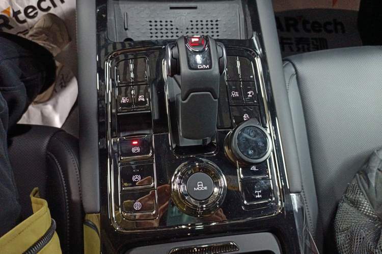 Used Great Wall Shanhai Poer Hi4-T 2025 Hi4-T Performance Edition Gear Lever