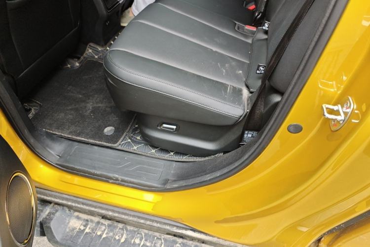 Used Great Wall Shanhai Poer Hi4-T 2025 Hi4-T Performance Edition Left Rear Seat