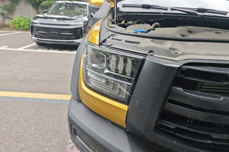 Used Great Wall Shanhai Poer Hi4-T 2025 Hi4-T Performance Edition Right Front Headlight