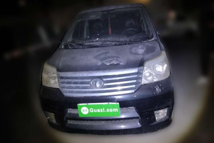 Used Great Wall V80 2011 2.0L Automatic Luxury Version Front