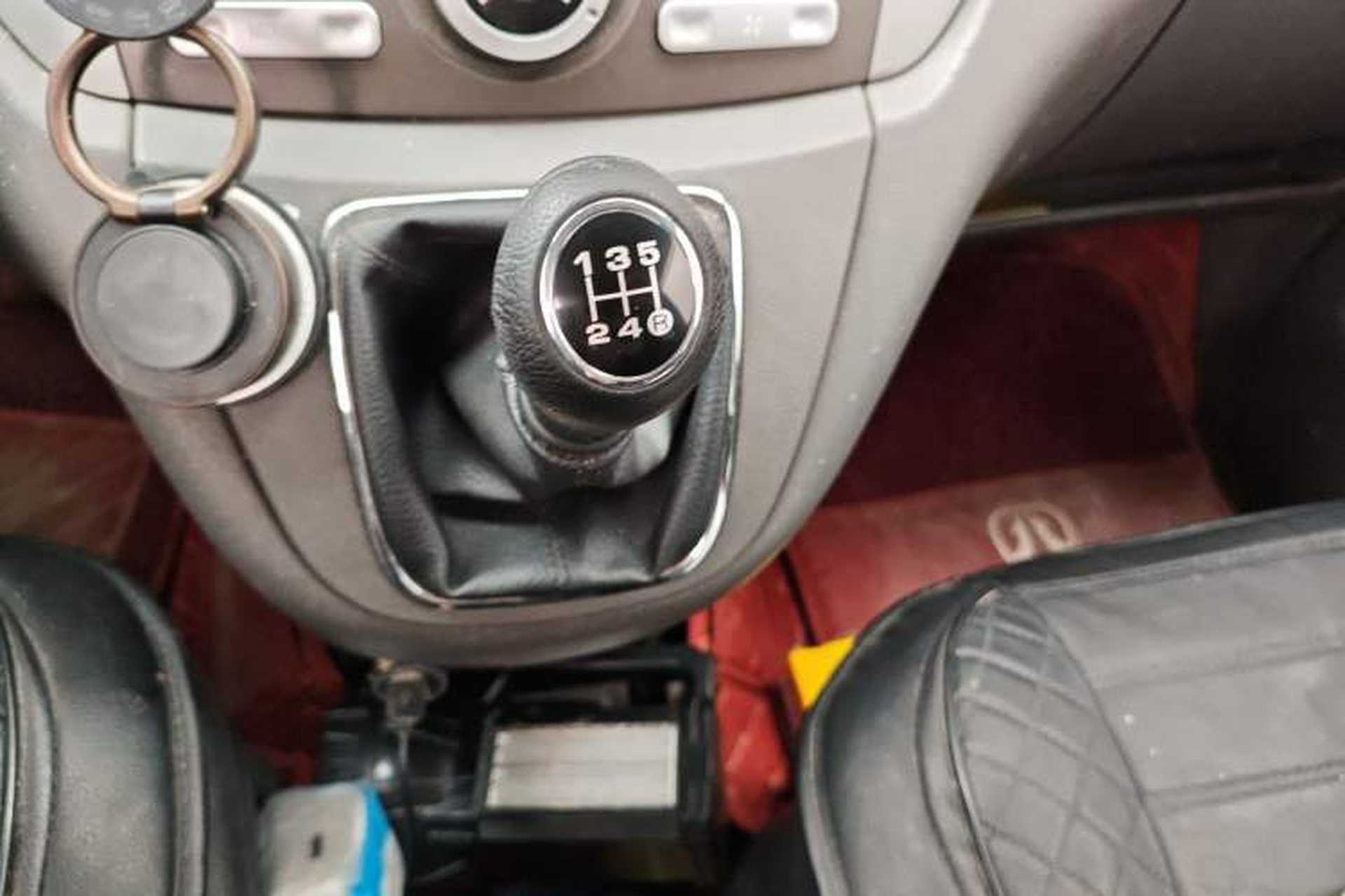Used Great Wall V80 2012 1.5T Manual Yashang Trim Gear Lever
