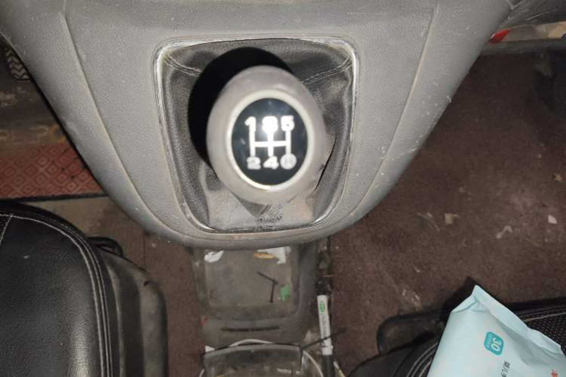 Used Great Wall V80 2012 1.5T Manual Yashang Trim Gear Lever