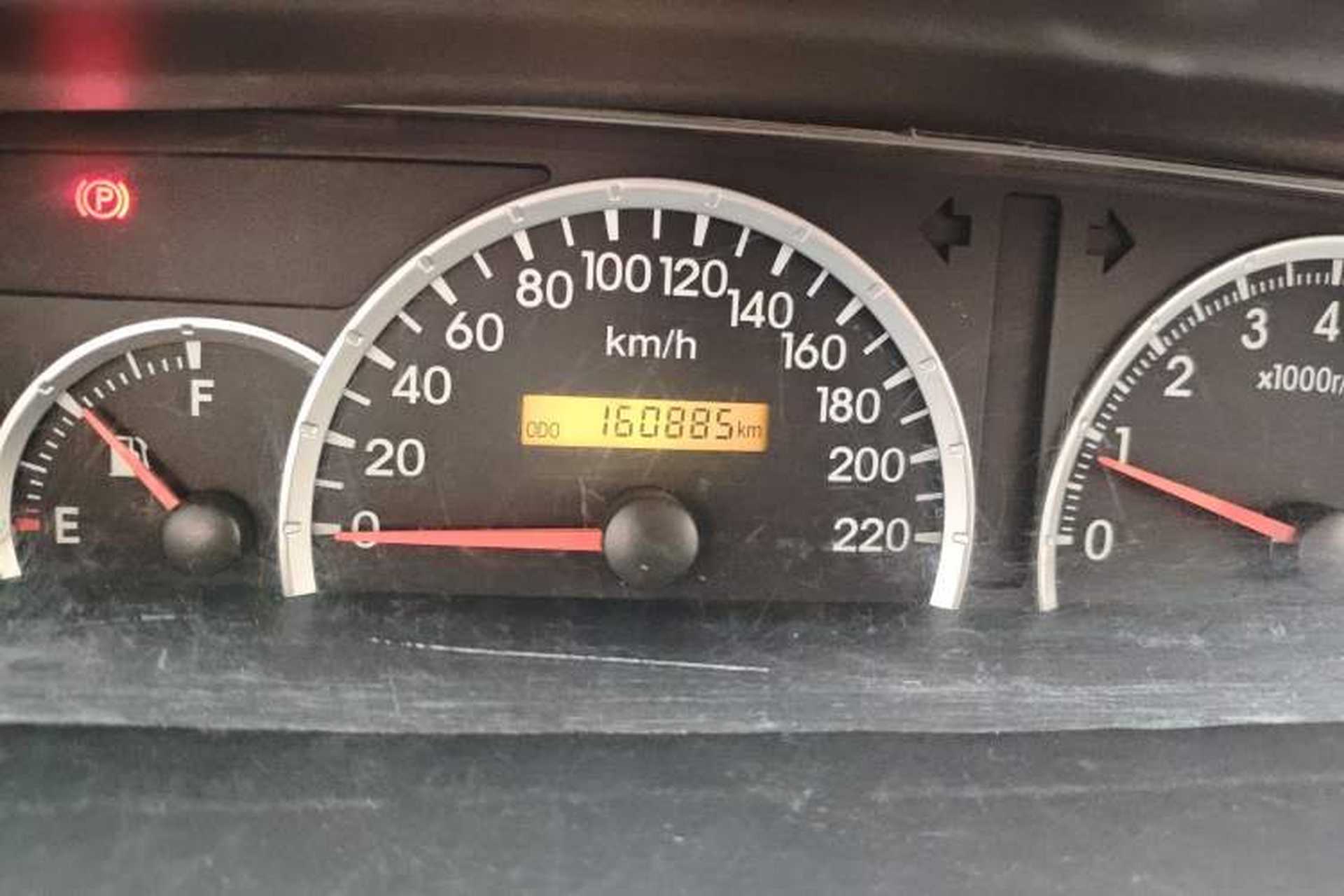 Used Great Wall V80 2012 1.5T Manual Yashang Trim Odometer Close Up