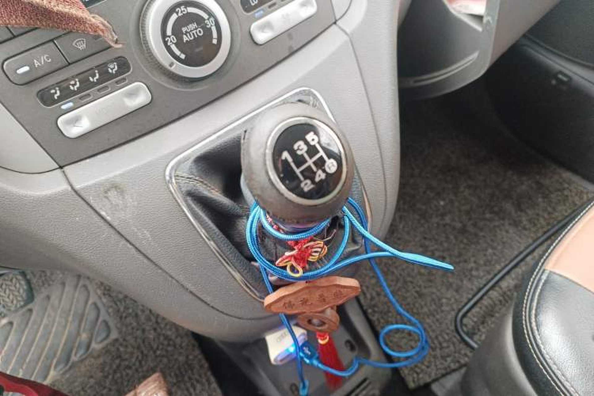 Used Great Wall V80 2013 1.5T Manual Yashang Model Gear Lever