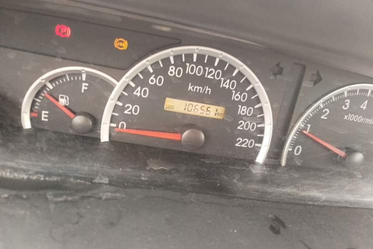 Used Great Wall V80 2013 1.5T Manual Yashang Model Odometer Close Up