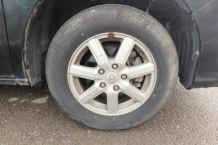 Used Great Wall V80 2013 1.5T Manual Yashang Model Right Front Wheel Hub
