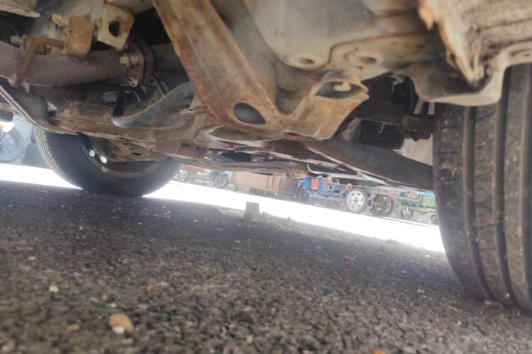 Used Great Wall V80 2013 1.5T Manual Sishang Model Chassis Front Right