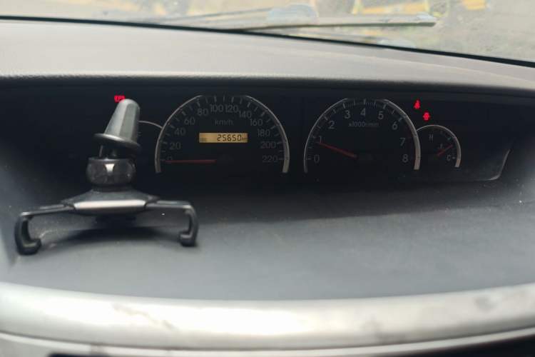 Used Great Wall V80 2013 1.5T Manual Sishang Model Odometer Close Up