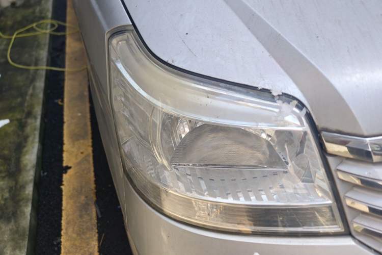 Used Great Wall V80 2013 1.5T Manual Sishang Model Right Front Headlight