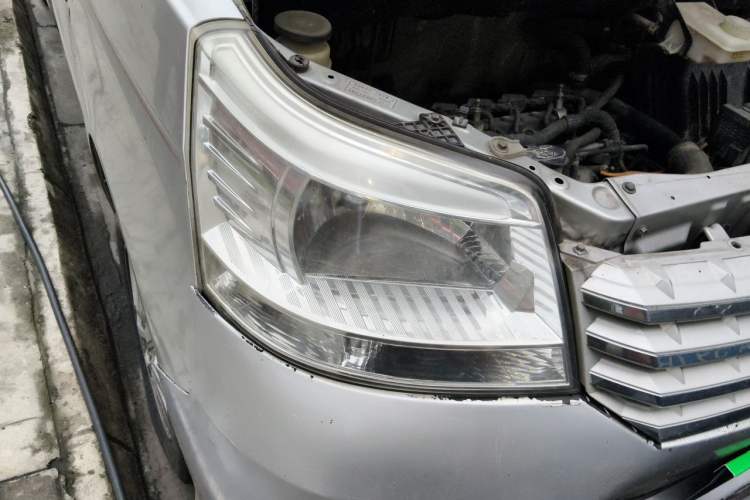 Used Great Wall V80 2013 1.5T Manual Yashang Model Right Front Headlight