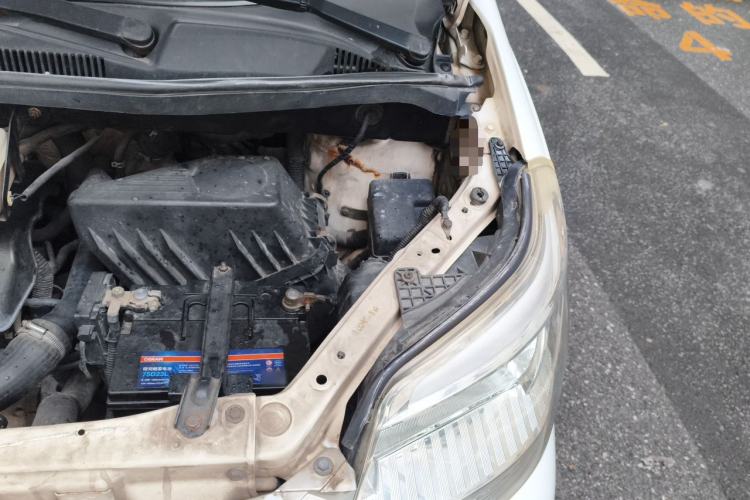 Used Great Wall V80 2013 1.5T Manual Yashang Model Engine Bay Left