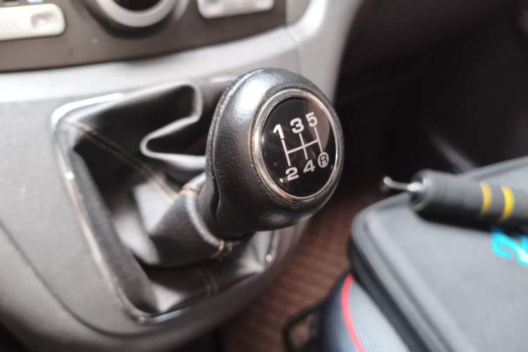 Used Great Wall V80 2013 1.5T Manual Yashang Model Gear Lever