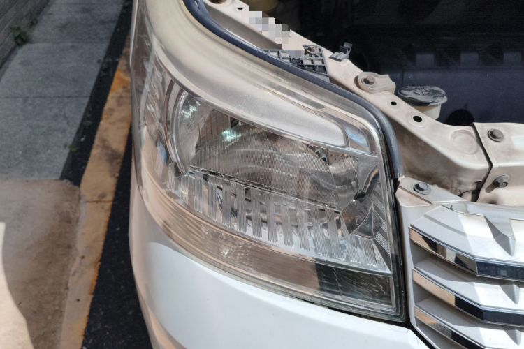 Used Great Wall V80 2013 1.5T Manual Yashang Model Right Front Headlight
