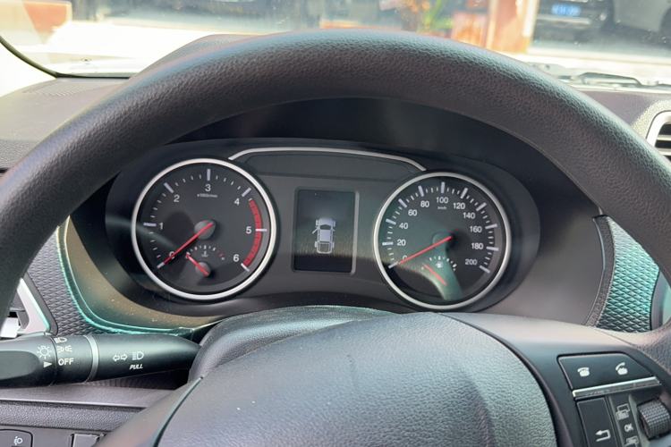 Used Great Wall Wingle 5 2021 2.0T Diesel Two-Wheel Drive Ultra-Value Big Double-Cab China VI GW4D20M Instrument Cluster