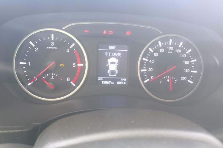 Used Great Wall Wingle 5 2021 2.0T Diesel Two-Wheel Drive Elite Version Big Double Cab China VI Standard GW4D20M Odometer Close Up