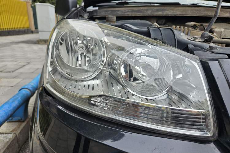 Used Great Wall Wingle 5 2011 2.8T Business Edition Elite Version Right Front Headlight