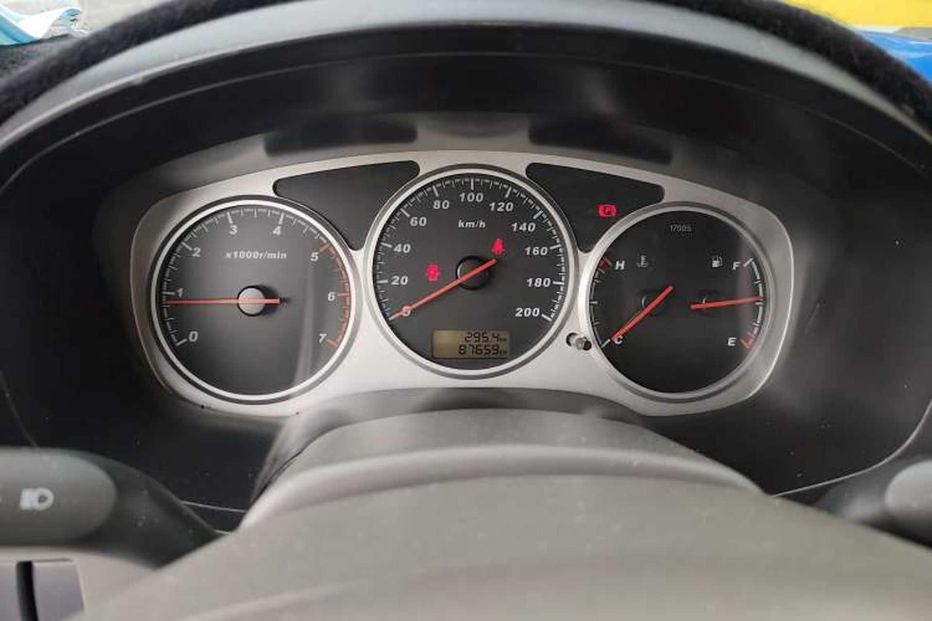 Used Great Wall Wingle 5 2011 2.2L Wealth Edition Two-Wheel Drive Small Double-Cab GW491QE Instrument Cluster