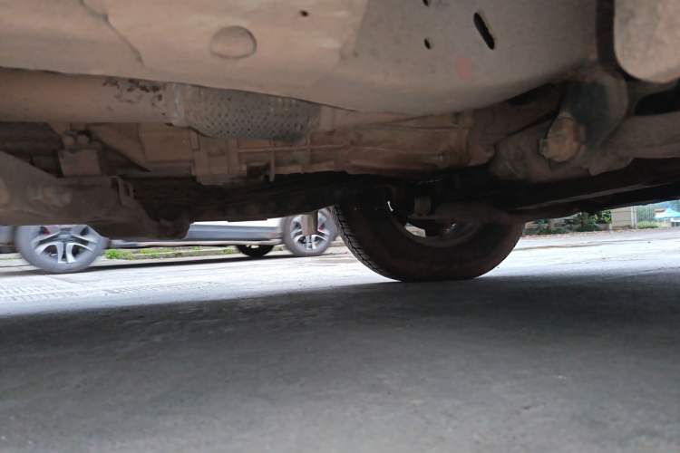Used Great Wall Wingle 5 2011 2.8T Business Edition Elite Version Chassis Front Right
