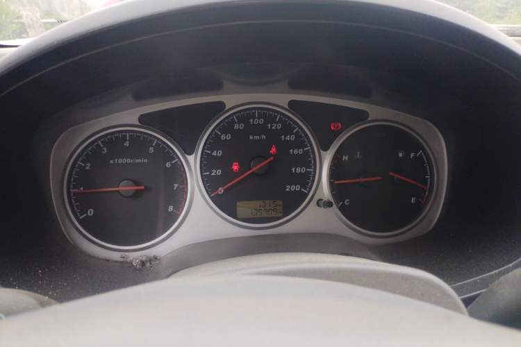 Used Great Wall Wingle 5 2011 2.4L Executive Edition Luxury Model Four-Wheel Drive Big Double Cab Instrument Cluster