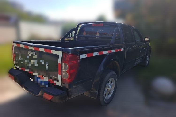 Used Great Wall Wingle 5 2013 2.0T European Version Two-Wheel Drive Elite Edition 6MT Big Double Cab GW4D20B Exterior 5