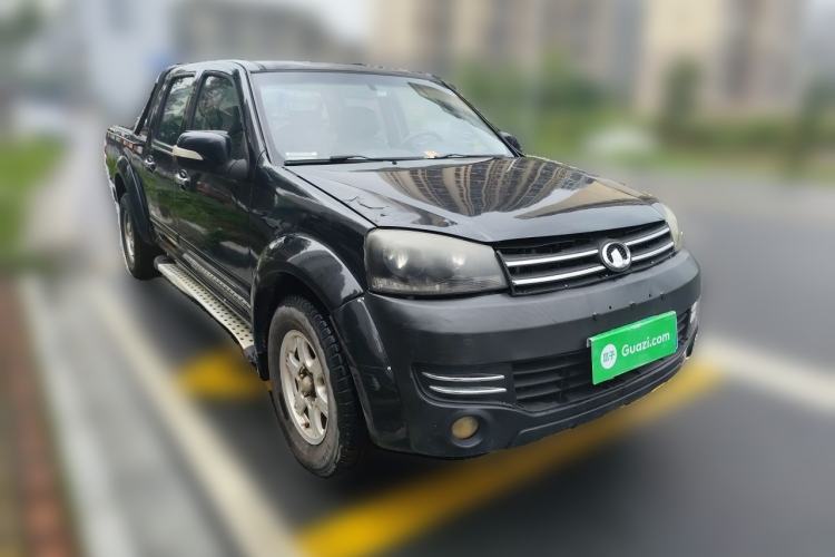 Used Great Wall Wingle 5 2013 2.0T European Version Two-Wheel Drive Elite Edition 6MT Big Double Cab GW4D20B Front Right 45 Deg